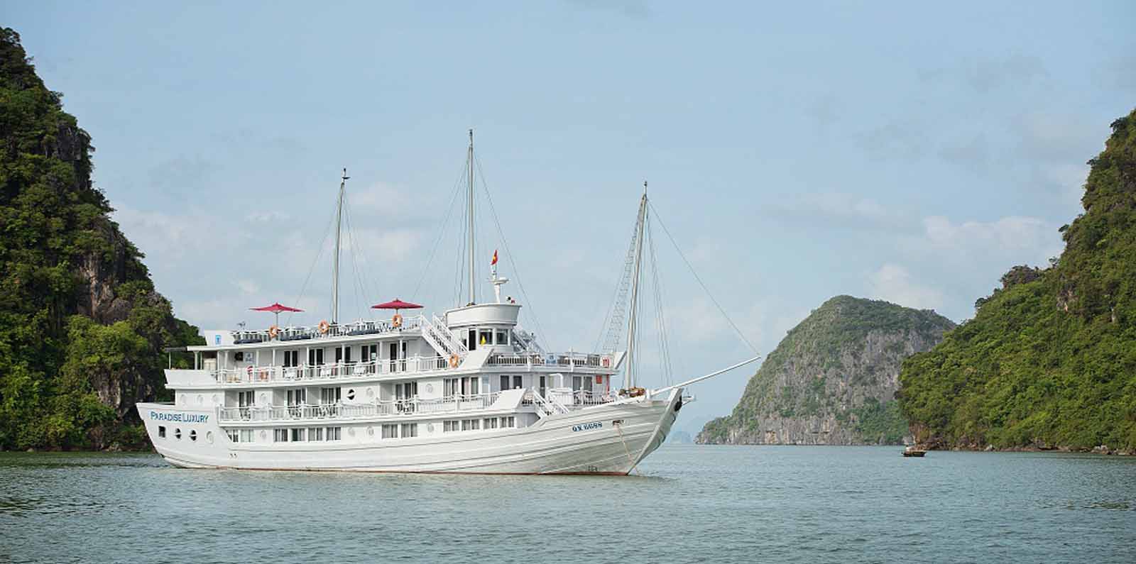 Halong bay, overnight cruise in ha long bay, floating village in halong bay, Four tips to maximize your Ha Long experience