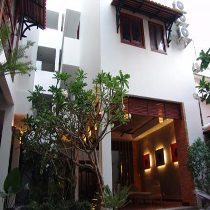FRANGIPANI FINE ARTS HOTEL, Living in Phnom Penh FRANGIPANI FINE ARTS HOTEL