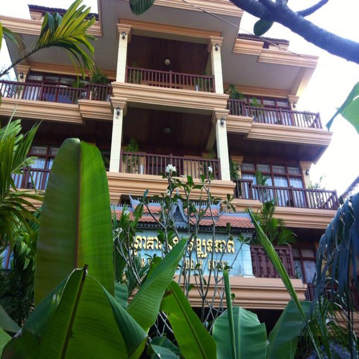 ANGKOR VATTANAKPHEAP HOTEL, Living in Siem Reap, 3-star hotel ANGKOR VATTANAKPHEAP HOTEL