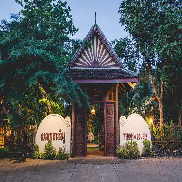 TERRES ROUGES HOTEL, Living in Cambodia, Ratanakiri, 4-star hotel TERRES ROUGES HOTEL