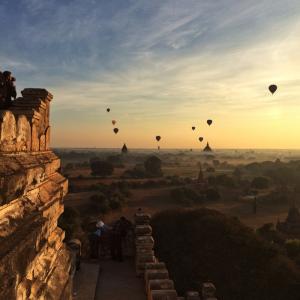 14670248623359_myanmar--ballon.jpg