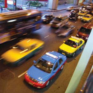14671071412093_thailand--bangkok_taxi_traffic.jpg