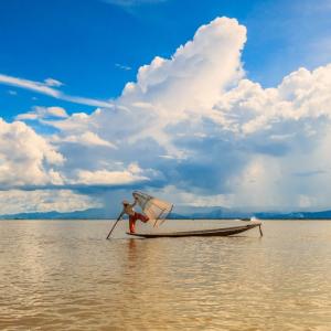 14677083427824_myanmar--inle-lake-3.jpg